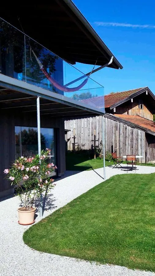 Apartment Lieblingseck Nachhaltige 5 Sterne Ferienwohnung Direkt Am Chiemsee Gstadt am Chiemsee Germany