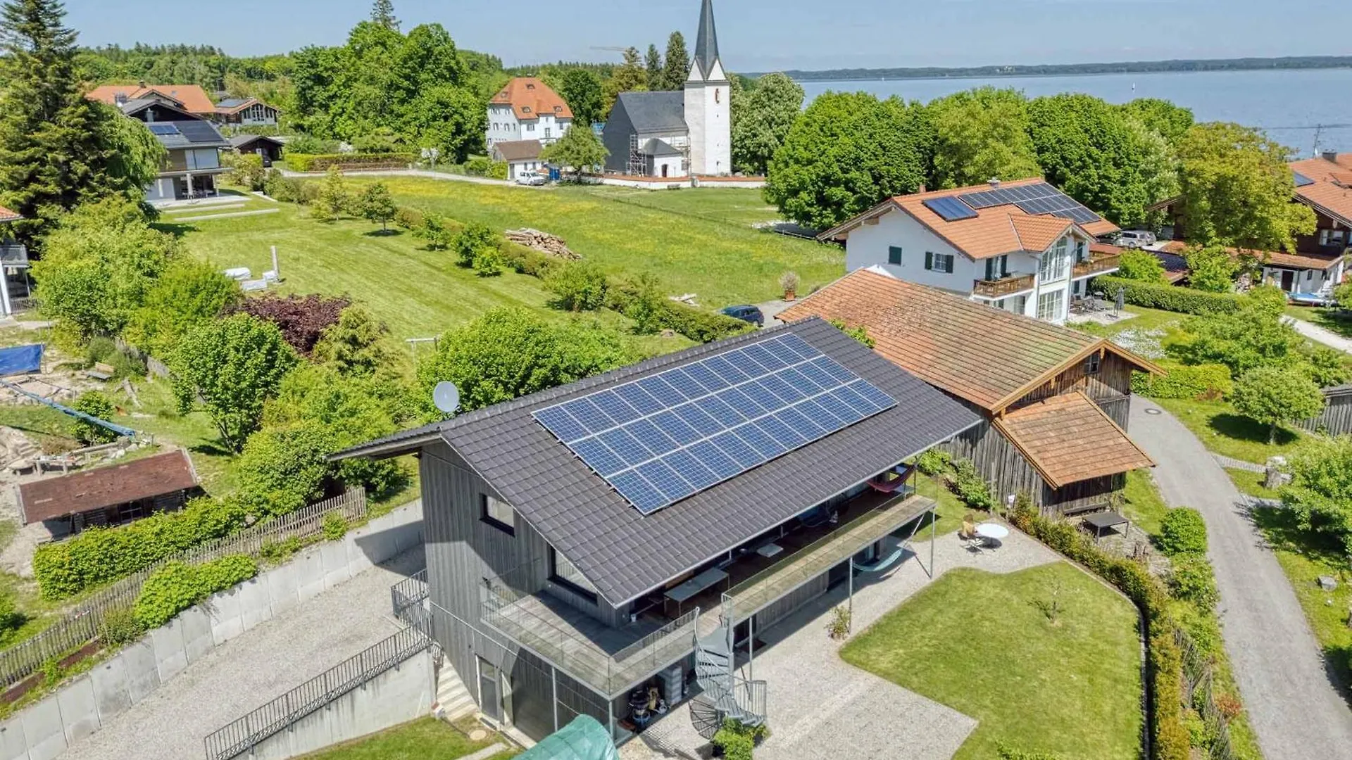 Apartment Lieblingseck Nachhaltige 5 Sterne Ferienwohnung Direkt Am Chiemsee Gstadt am Chiemsee
