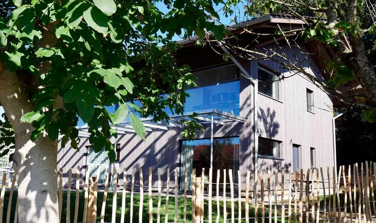 Lieblingseck Nachhaltige 5 Sterne Ferienwohnung Direkt Am Chiemsee Gstadt am Chiemsee Apartment